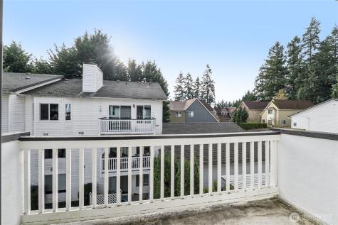 11419 SE 258th Street Kent WA 98030