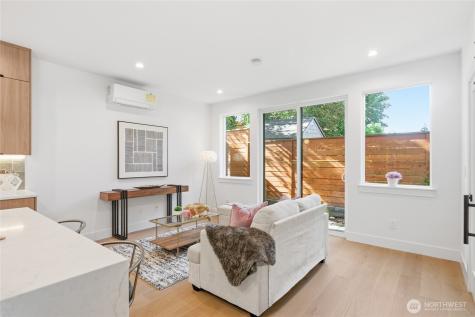 11731 Durland Avenue NE Seattle WA 98125