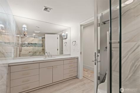 101 99th Avenue NE Bellevue WA 98004