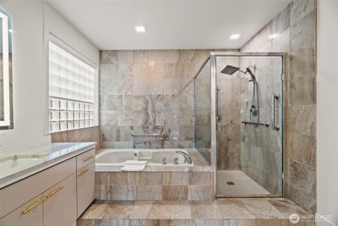 101 99th Avenue NE Bellevue WA 98004