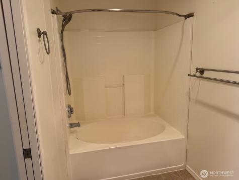 23512 55 Avenue S Kent WA 98032