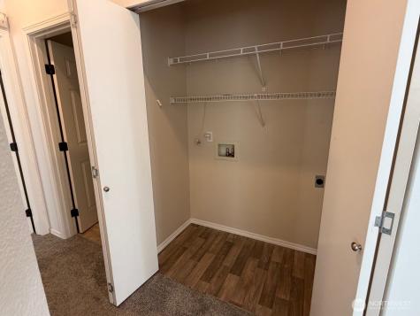 23512 55 Avenue S Kent WA 98032