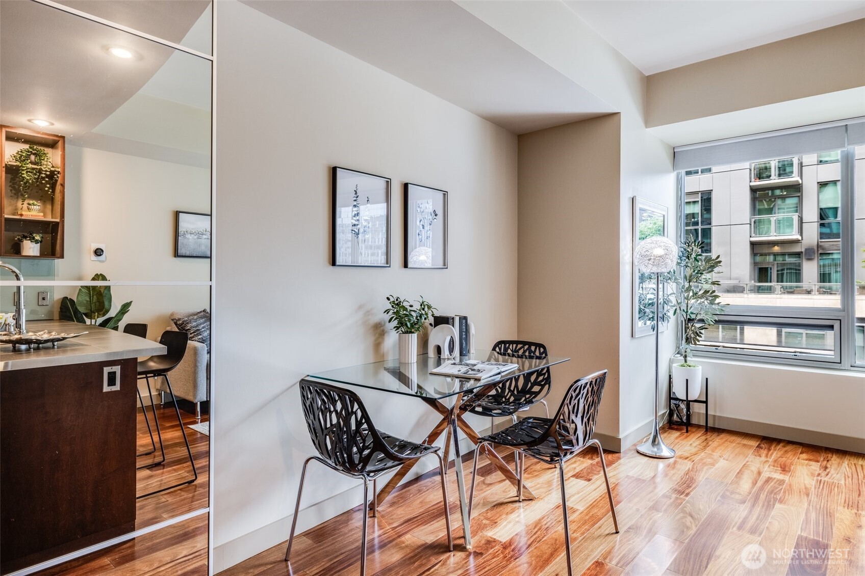 900 Lenora Street Seattle WA 98121