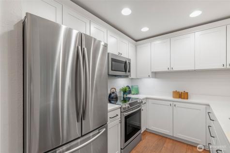 275 W Roy Street Seattle WA 98119