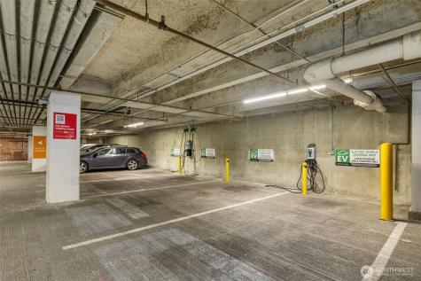 275 W Roy Street Seattle WA 98119