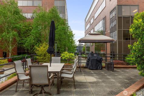 275 W Roy Street Seattle WA 98119