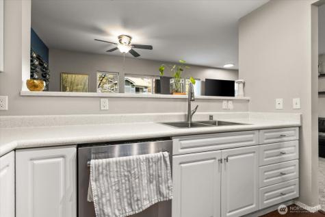 15150 140th Way SE Renton WA 98058