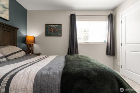 15150 140th Way SE Renton WA 98058