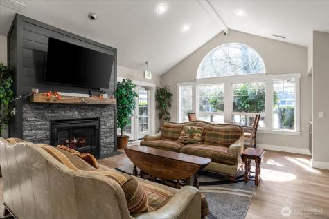 15150 140th Way SE Renton WA 98058