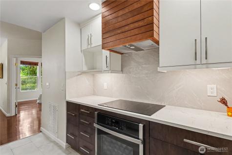 2160 Newport Way NW Issaquah WA 98027