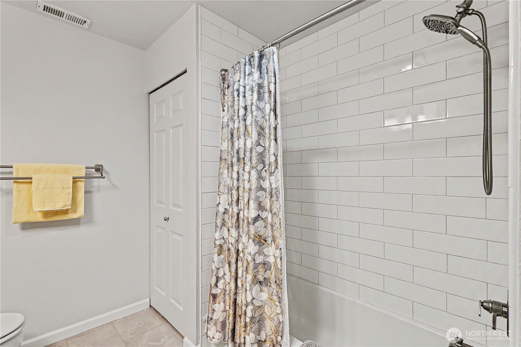 2160 Newport Way NW Issaquah WA 98027