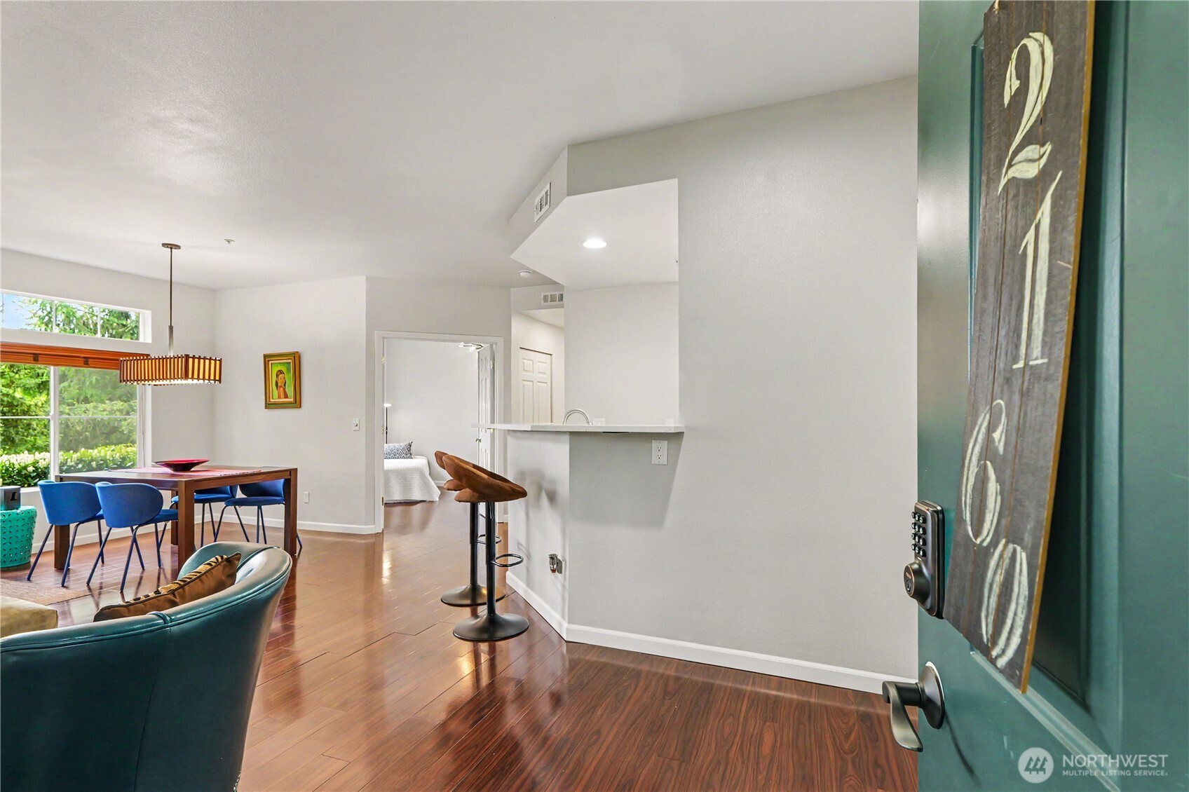 2160 Newport Way NW Issaquah WA 98027