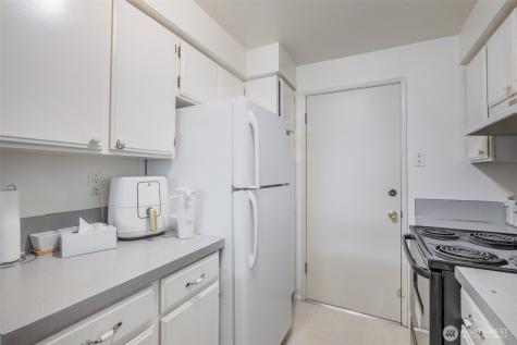 3425 S 176th Street Seatac WA 98188