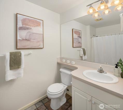 1417 Queen Anne Avenue N Seattle WA 98109