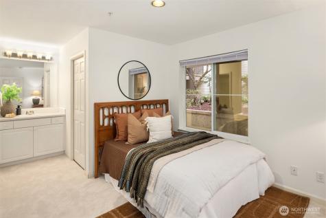 1417 Queen Anne Avenue N Seattle WA 98109