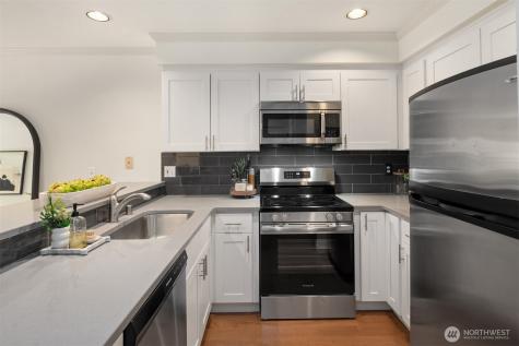 1417 Queen Anne Avenue N Seattle WA 98109