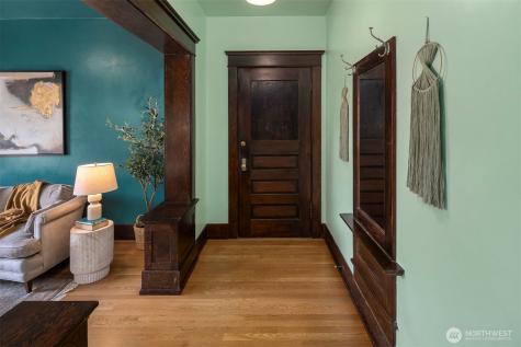 416 E Roy Street Seattle WA 98102