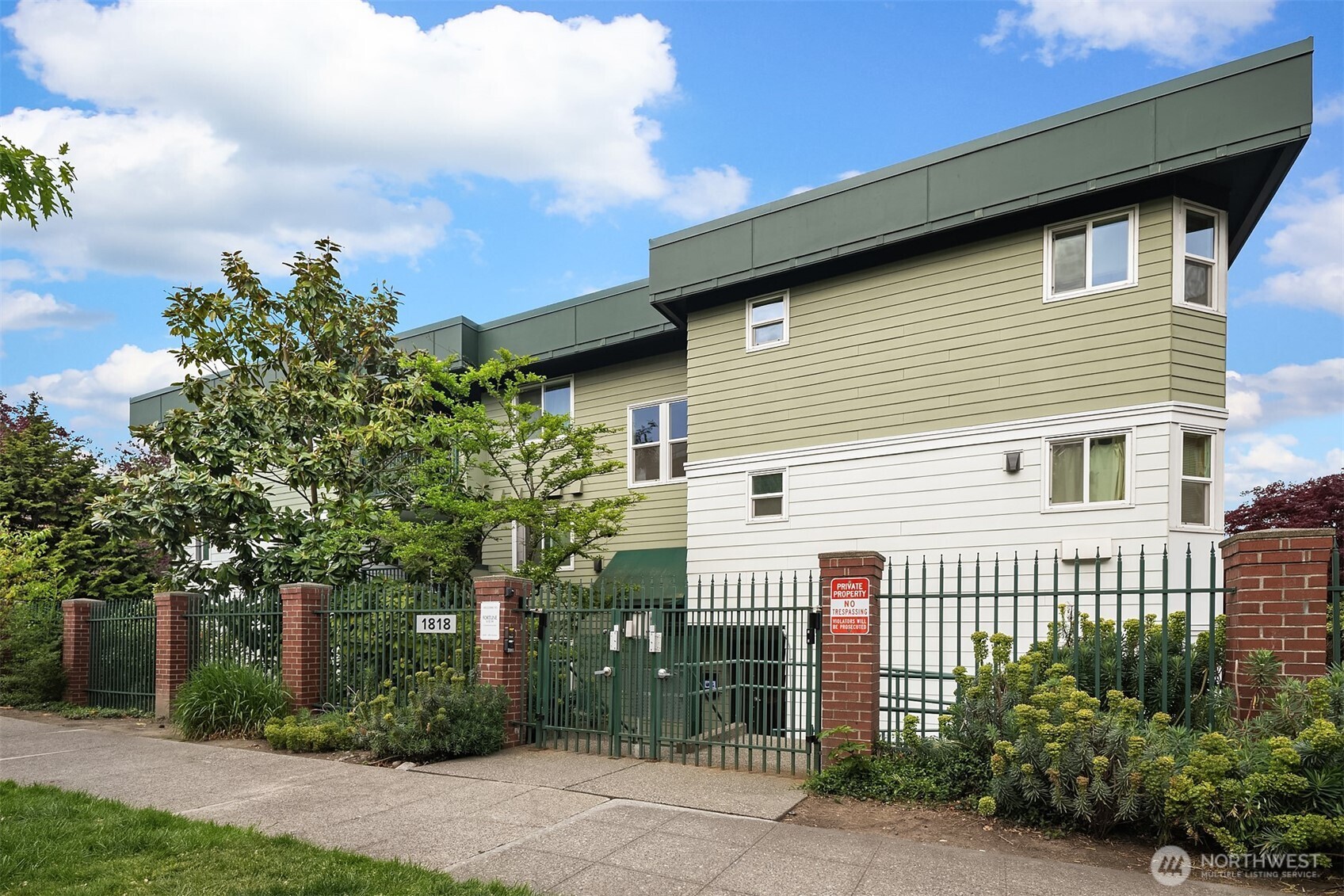 1818 18th Avenue Seattle WA 98122