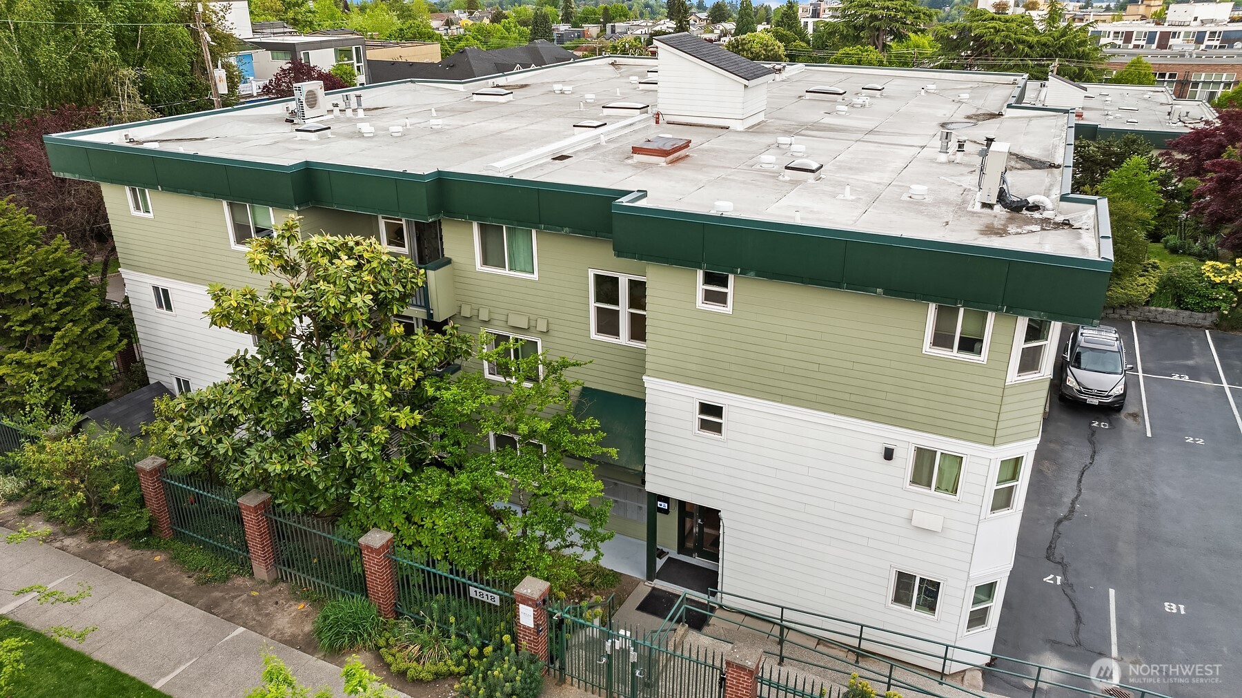 1818 18th Avenue Seattle WA 98122