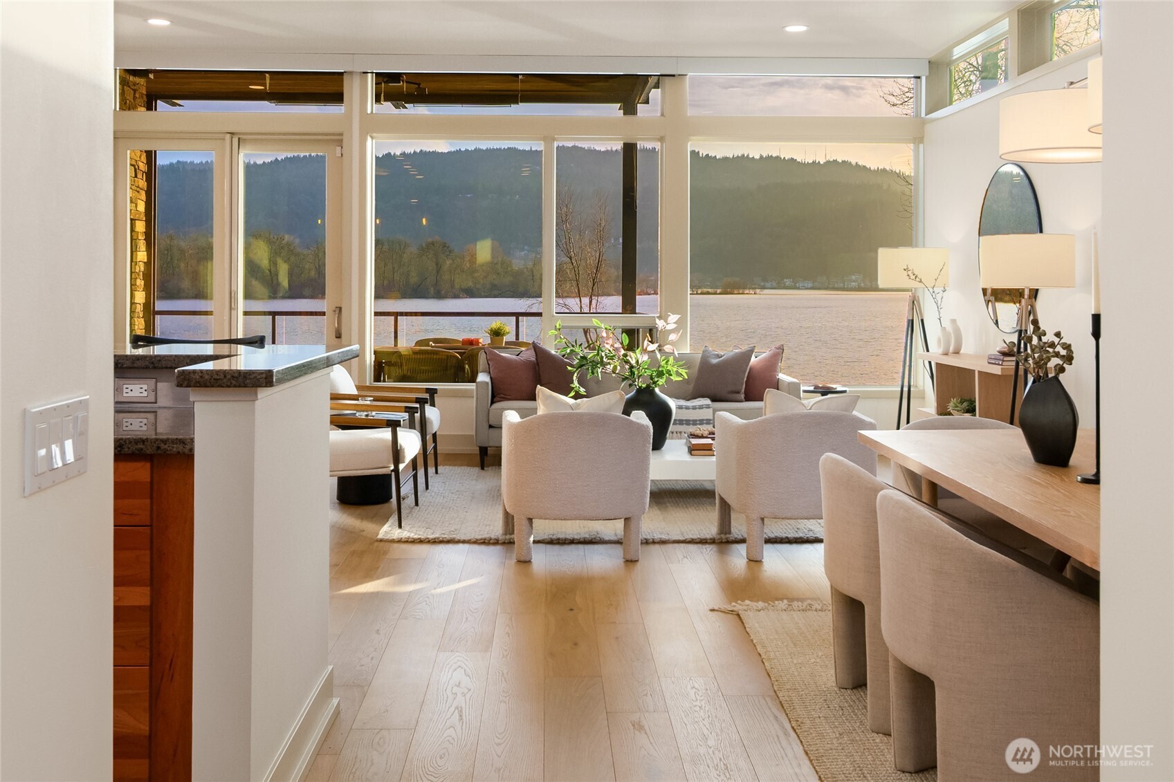 4309 E Lake Sammamish Parkway SE Issaquah WA 98029