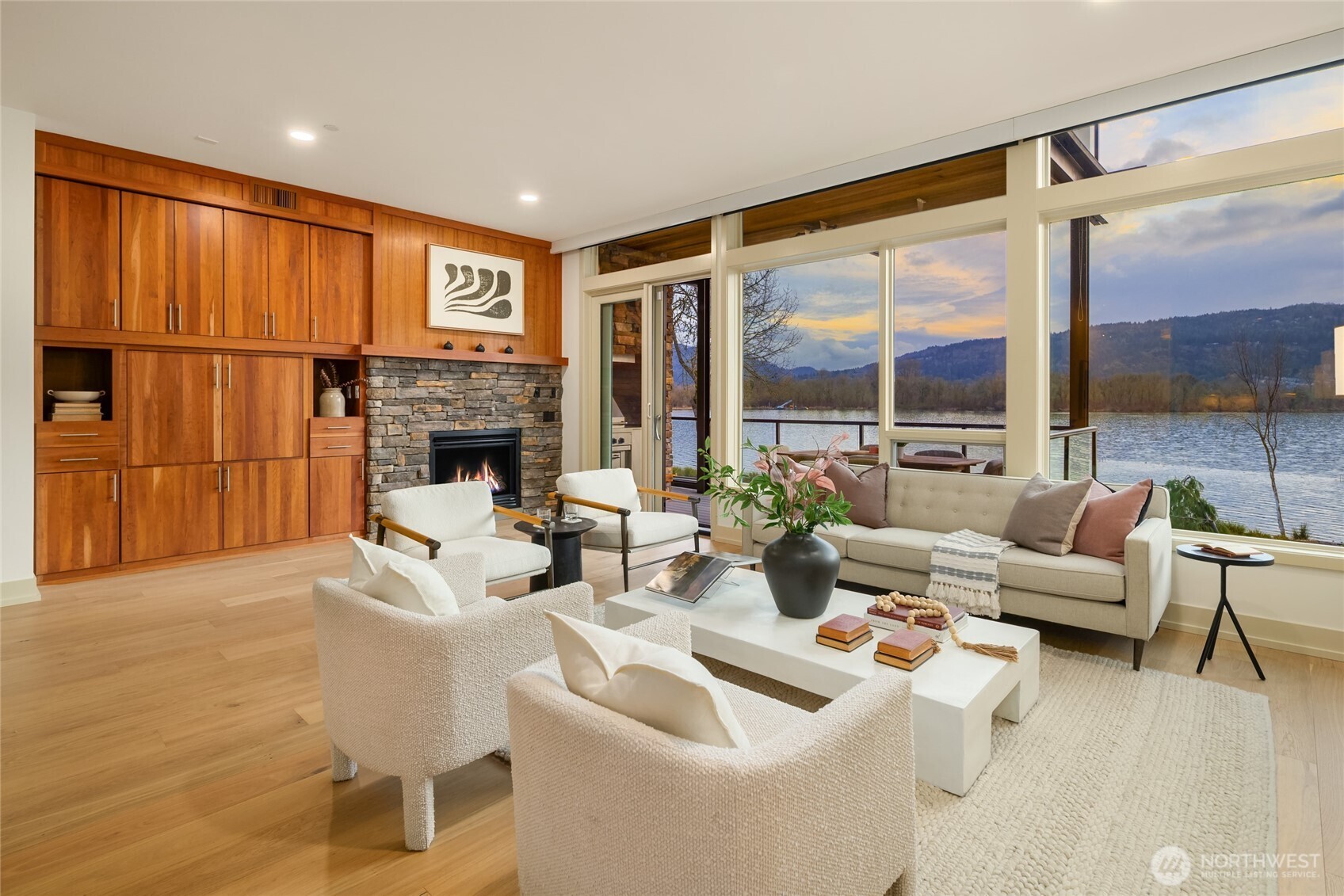 4309 E Lake Sammamish Parkway SE Issaquah WA 98029