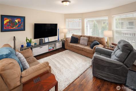 24226 52nd Avenue W Mountlake Terrace WA 98043