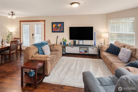 24226 52nd Avenue W Mountlake Terrace WA 98043