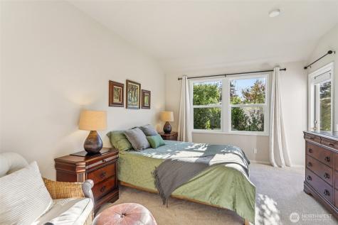 4222 221st Place SE Issaquah WA 98029