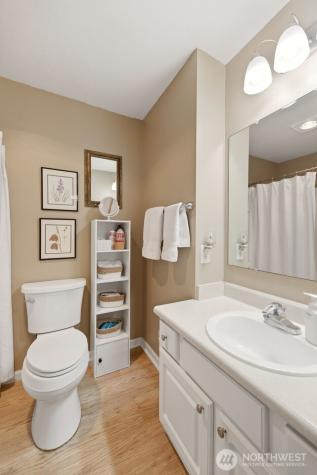 31500 33rd Place SW Federal Way WA 98023
