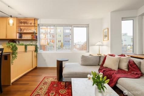 2504 Western Avenue Seattle WA 98121