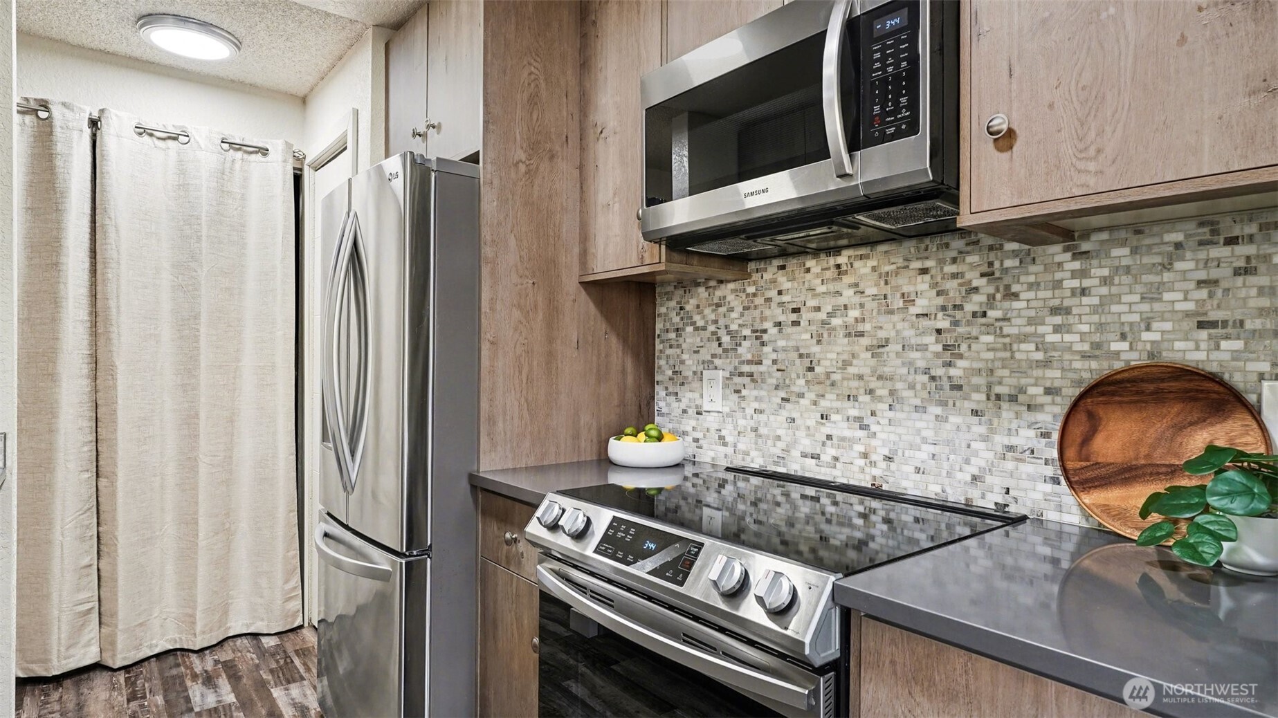 830 Kirkland Way Kirkland WA 98033