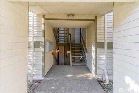 830 Kirkland Way Kirkland WA 98033