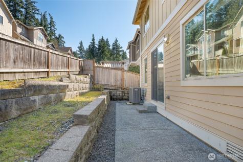 20042 94th Avenue NE Bothell WA 98011