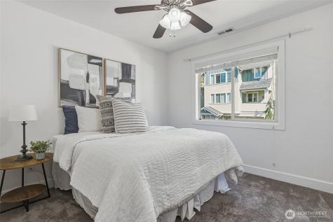 20042 94th Avenue NE Bothell WA 98011
