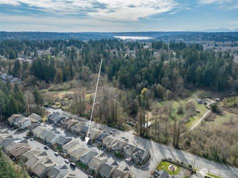 20042 94th Avenue NE Bothell WA 98011