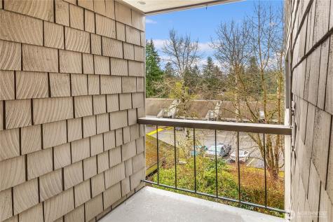 13820 NE 65th Street Redmond WA 98052