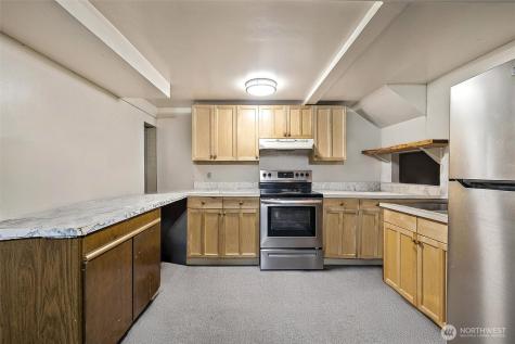 2612 204th Street SW Street SW Lynnwood WA 98036