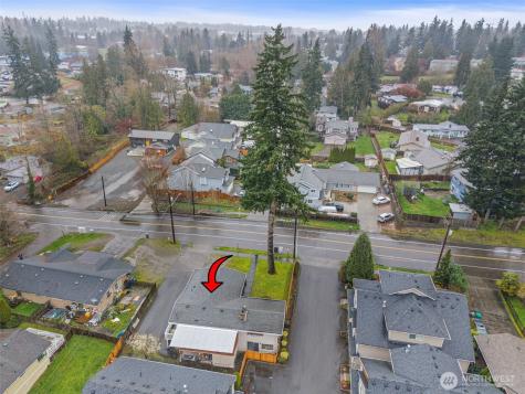 2612 204th Street SW Street SW Lynnwood WA 98036