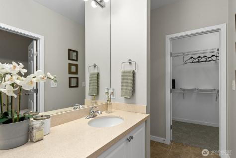 401 S 51st Court Renton WA 98055