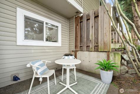 401 S 51st Court Renton WA 98055
