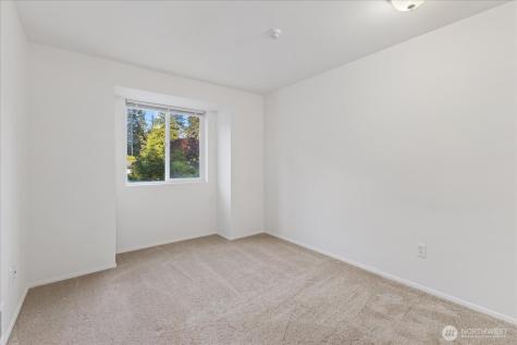 21904 56th Avenue W Mountlake Terrace WA 98043