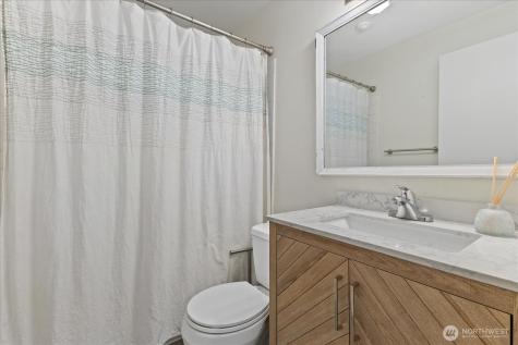 21904 56th Avenue W Mountlake Terrace WA 98043
