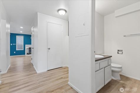 21904 56th Avenue W Mountlake Terrace WA 98043