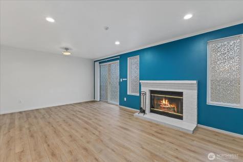 21904 56th Avenue W Mountlake Terrace WA 98043