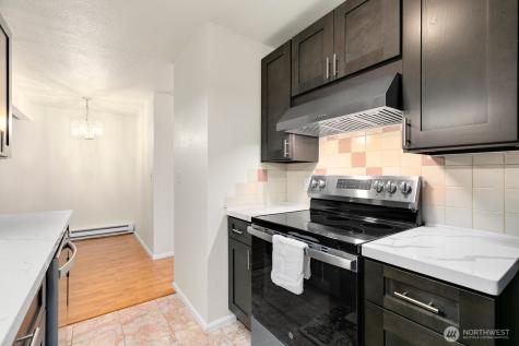 5722 122nd Place SE Bellevue WA 98006