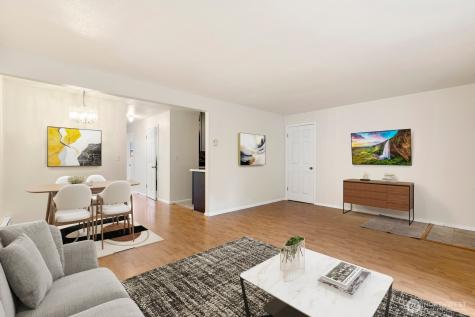 5722 122nd Place SE Bellevue WA 98006