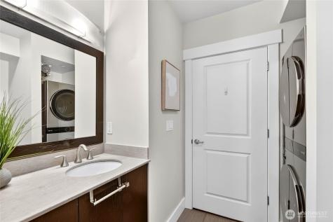 699 John Street Seattle WA 98109