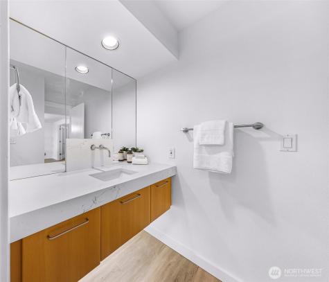 732 11th Avenue E Seattle WA 98102