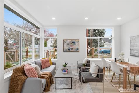 809 S Sullivan Street Seattle WA 98108