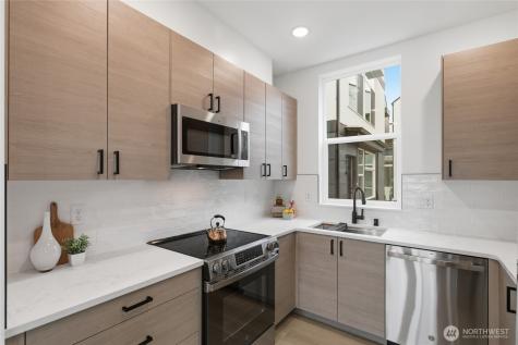 809 S Sullivan Street Seattle WA 98108